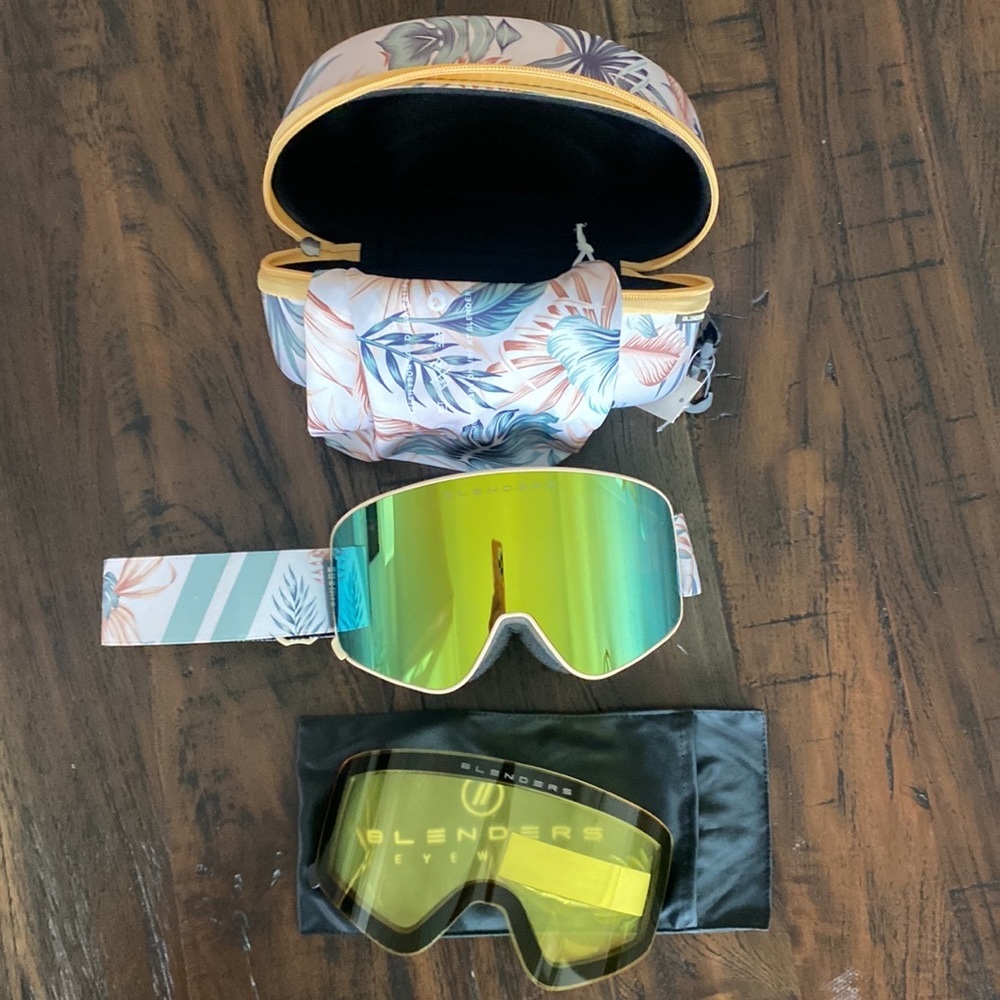 Blenders Havana Speed/Aura Snow Goggles